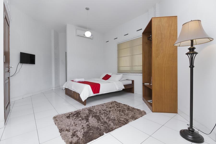 RedDoorz Plus near Dago Pakar Bandung Exterior foto