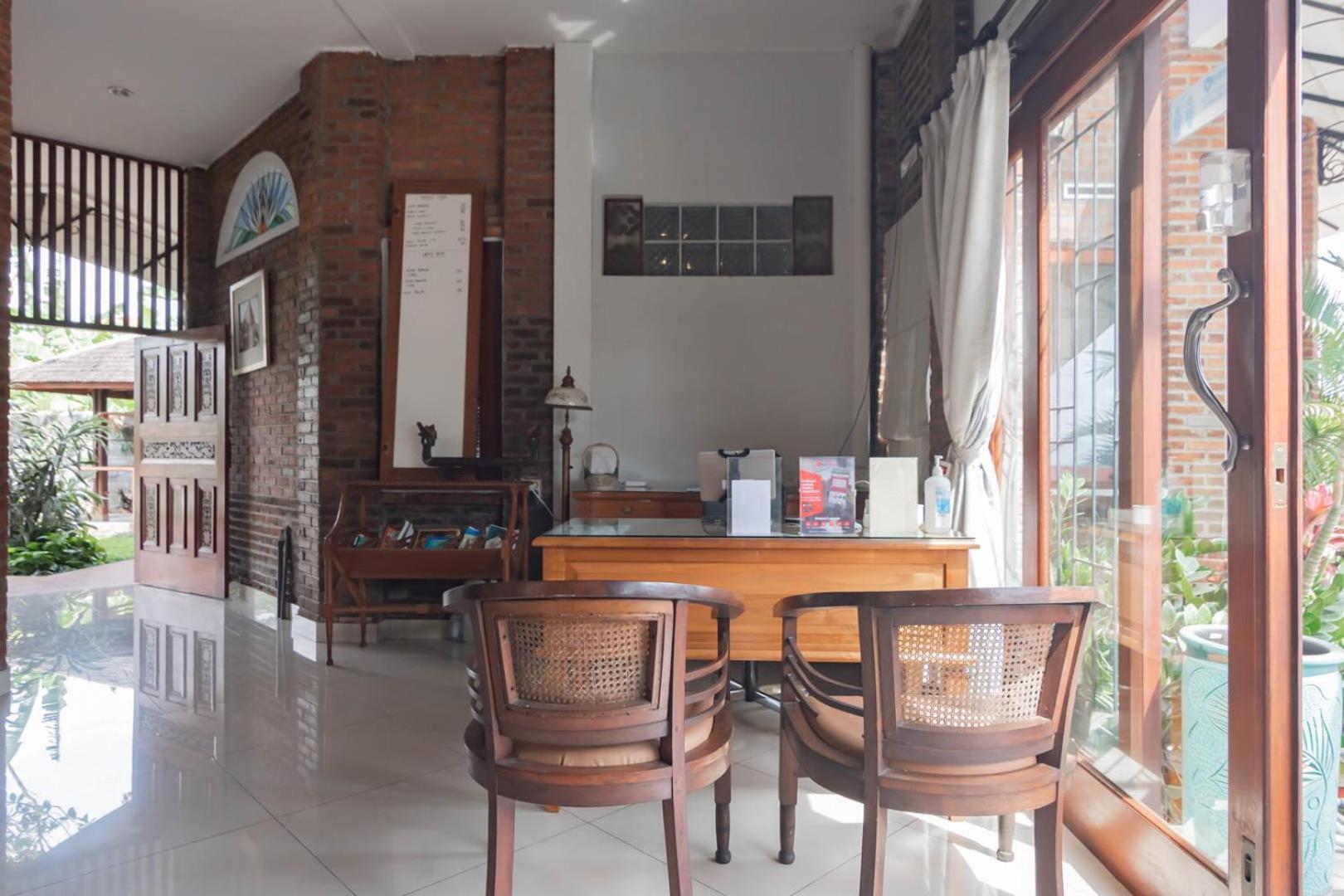 RedDoorz Plus near Dago Pakar Bandung Exterior foto